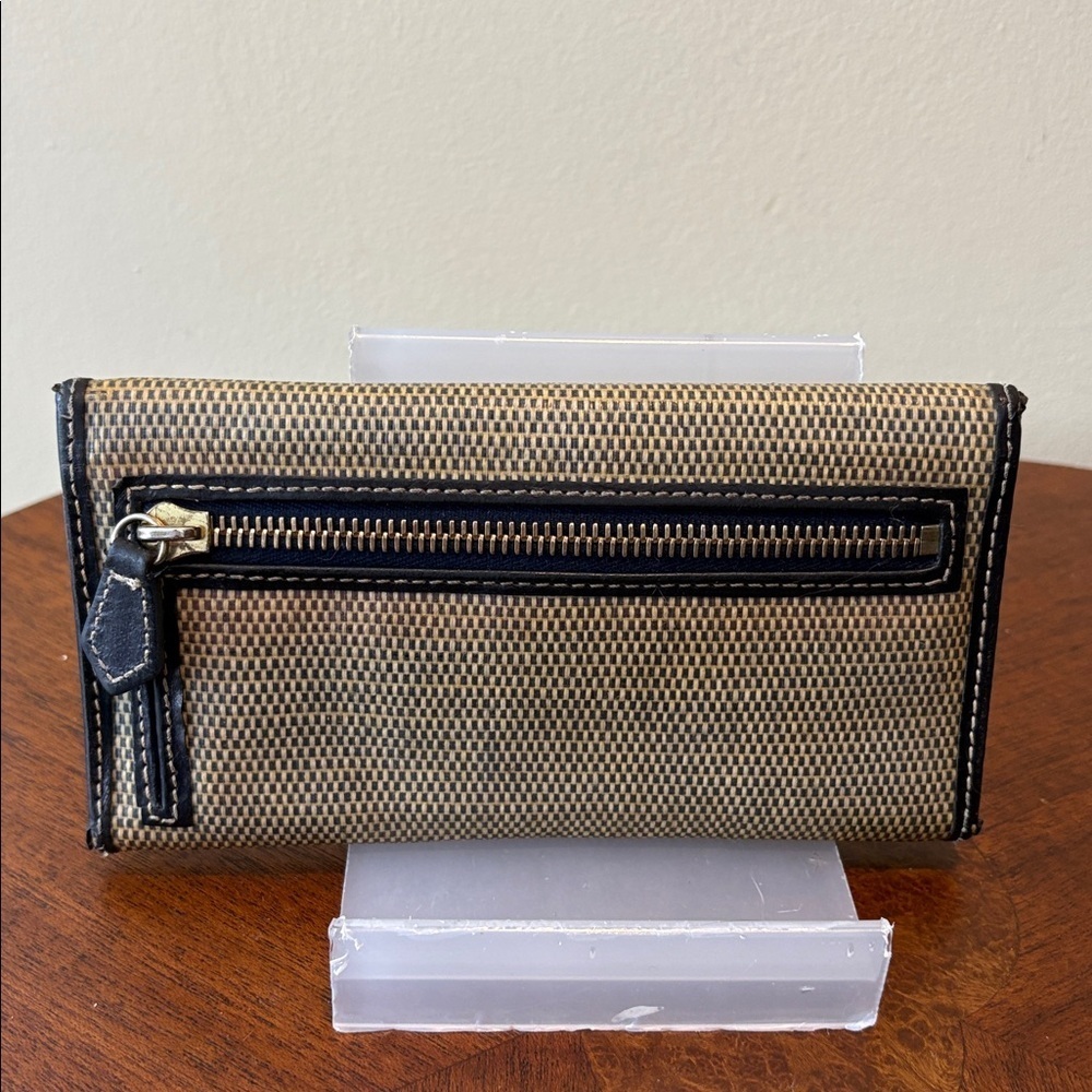 Dooney Bourke long wallet coated canvas woven straw yellow tan/green tint /navy - Picture 5 of 16